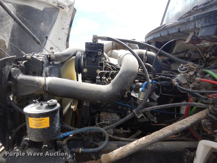 image for item JZ9980 1998 Freightliner FL80  dump truck