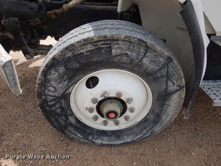 image for item JZ9980 1998 Freightliner FL80  dump truck