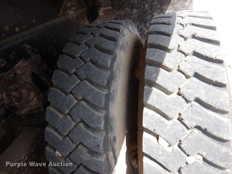 image for item JZ9980 1998 Freightliner FL80  dump truck