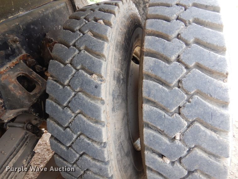 image for item JZ9980 1998 Freightliner FL80  dump truck