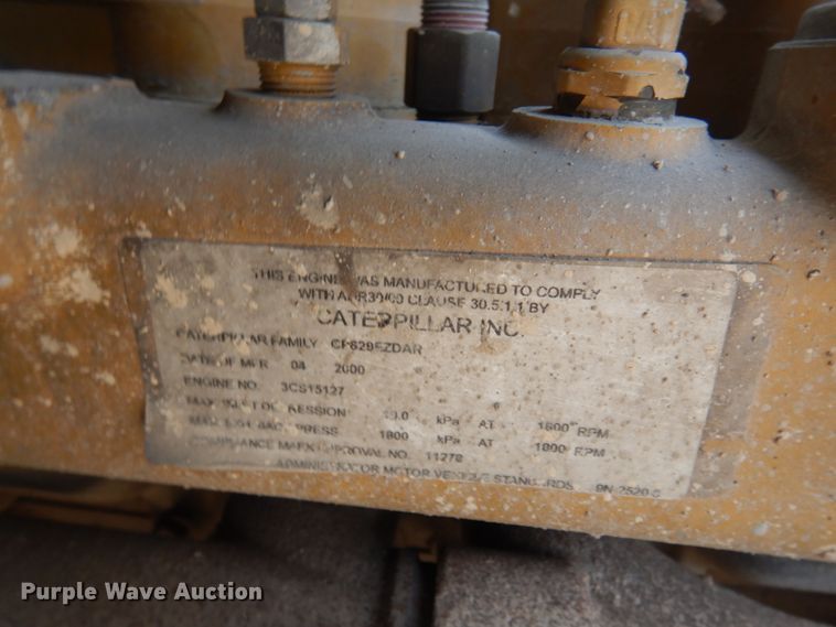 image for item JZ9981 2001 International 2674  dump truck