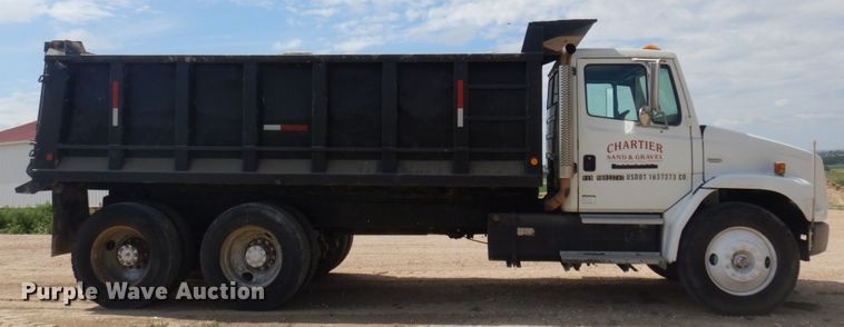 image for item JZ9984 1998 Freightliner FL80  dump truck