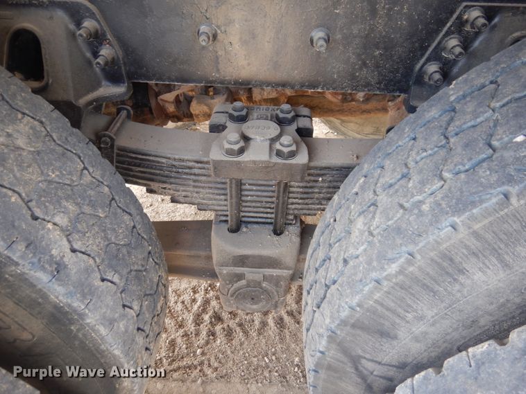 image for item JZ9984 1998 Freightliner FL80  dump truck