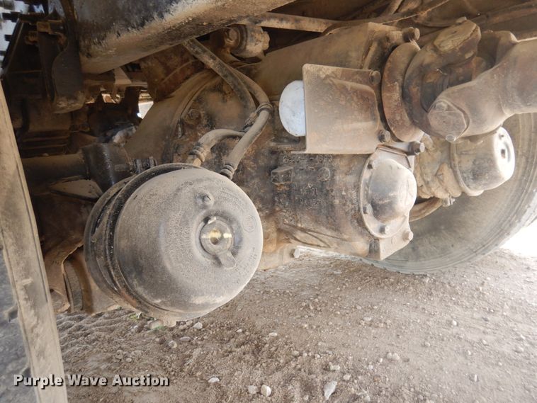 image for item JZ9984 1998 Freightliner FL80  dump truck