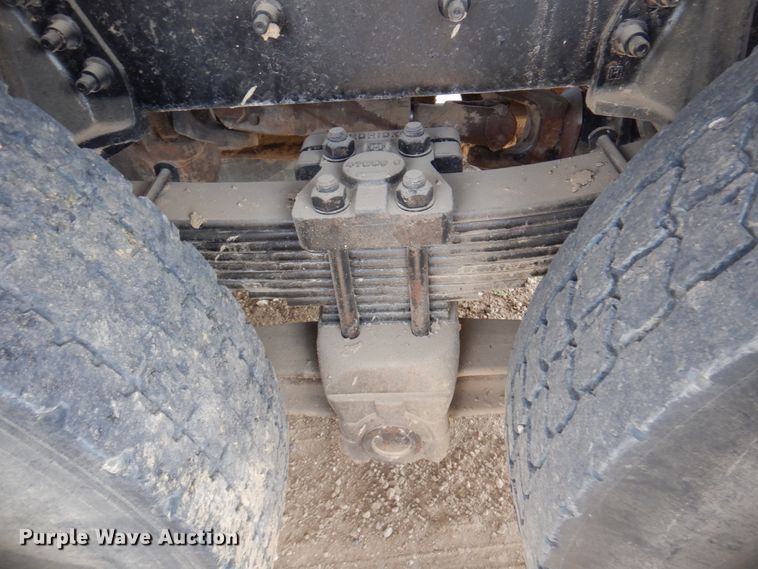 image for item JZ9984 1998 Freightliner FL80  dump truck