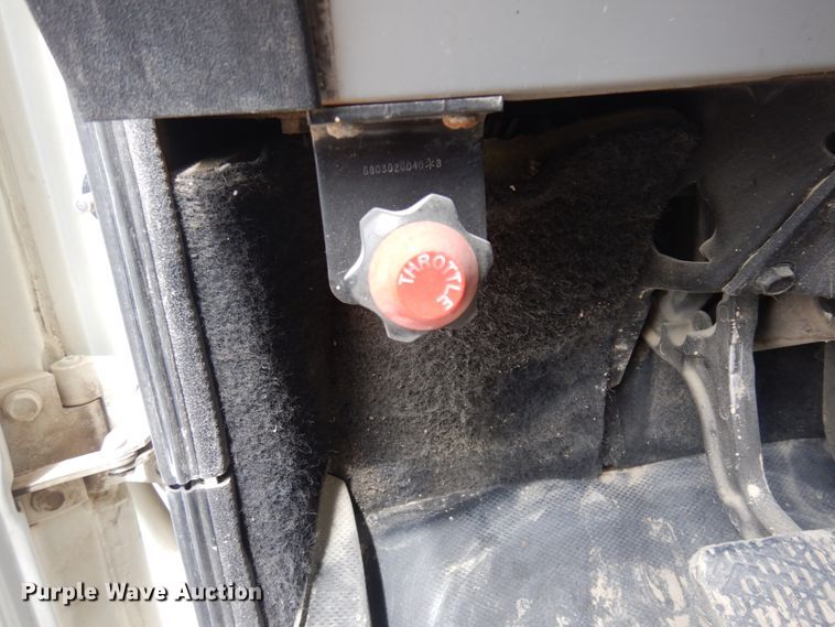 image for item JZ9984 1998 Freightliner FL80  dump truck