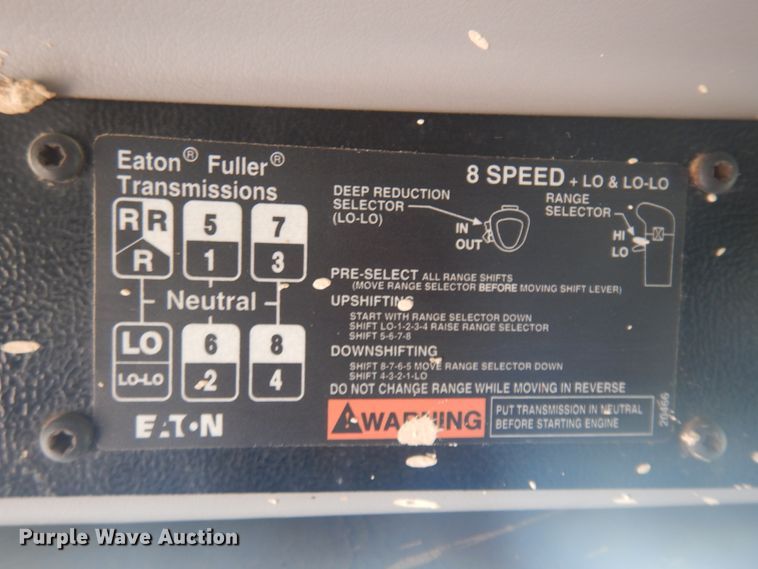 image for item JZ9984 1998 Freightliner FL80  dump truck