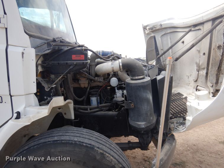 image for item JZ9984 1998 Freightliner FL80  dump truck