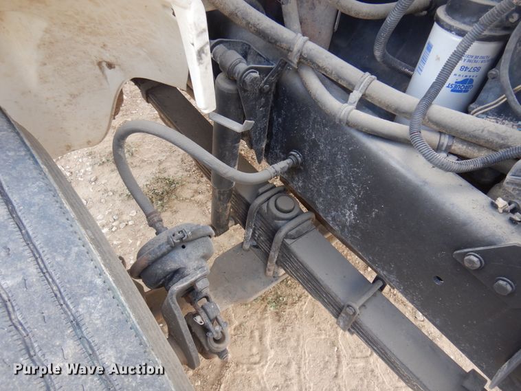 image for item JZ9984 1998 Freightliner FL80  dump truck