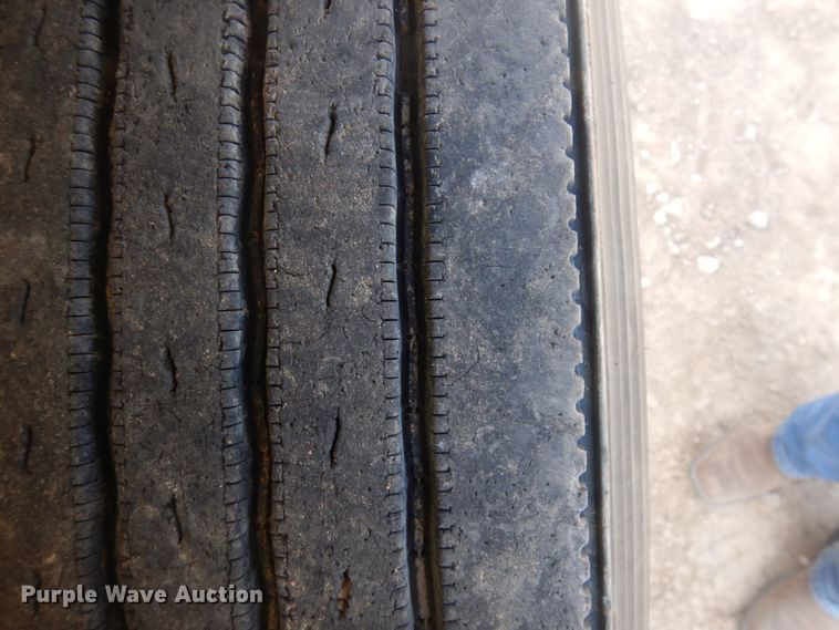 image for item JZ9984 1998 Freightliner FL80  dump truck