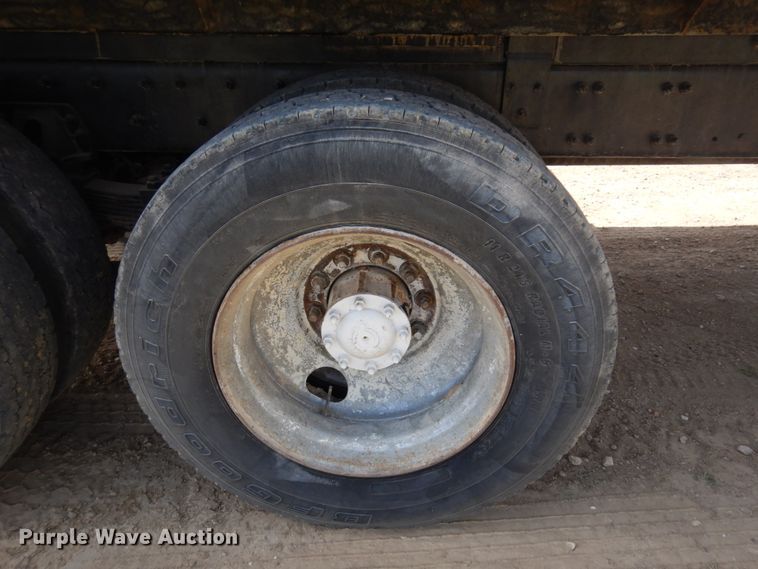 image for item JZ9984 1998 Freightliner FL80  dump truck