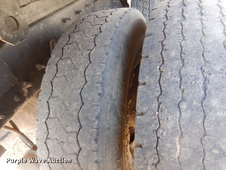 image for item JZ9984 1998 Freightliner FL80  dump truck