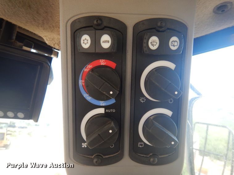 image for item JZ9985 2014 Caterpillar 950K  wheel loader