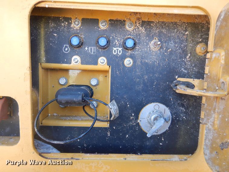 image for item JZ9986 2012 Caterpillar 938H  wheel loader