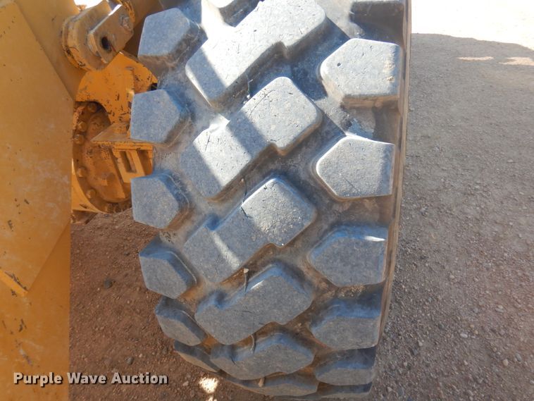 image for item JZ9986 2012 Caterpillar 938H  wheel loader