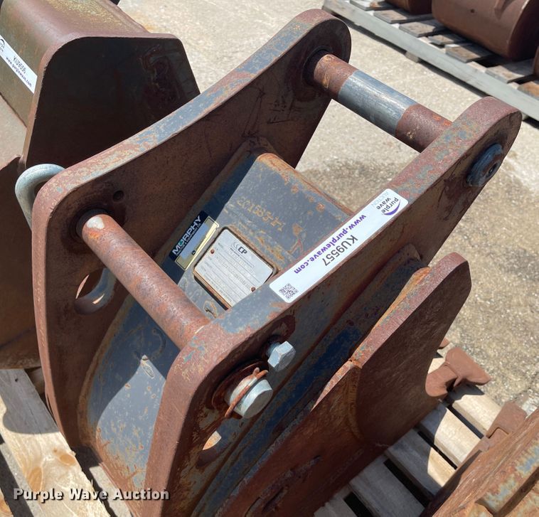 image for item KU9557 (2) backhoe buckets