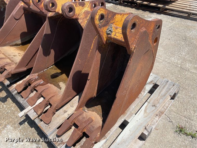 image for item KU9557 (2) backhoe buckets