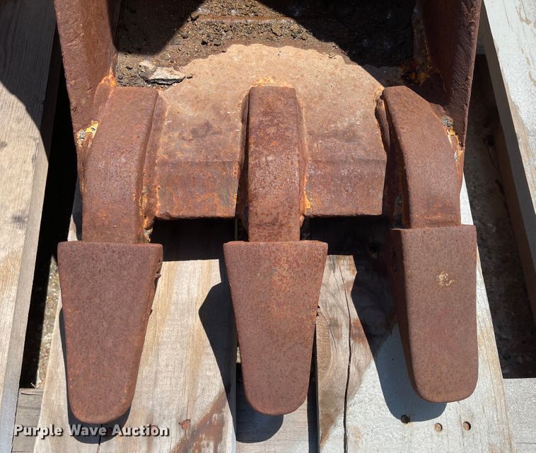 image for item KU9557 (2) backhoe buckets