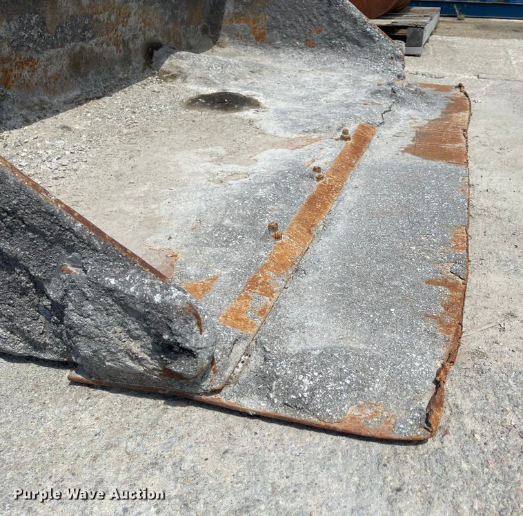 image for item KU9563 (2) skid steer buckets