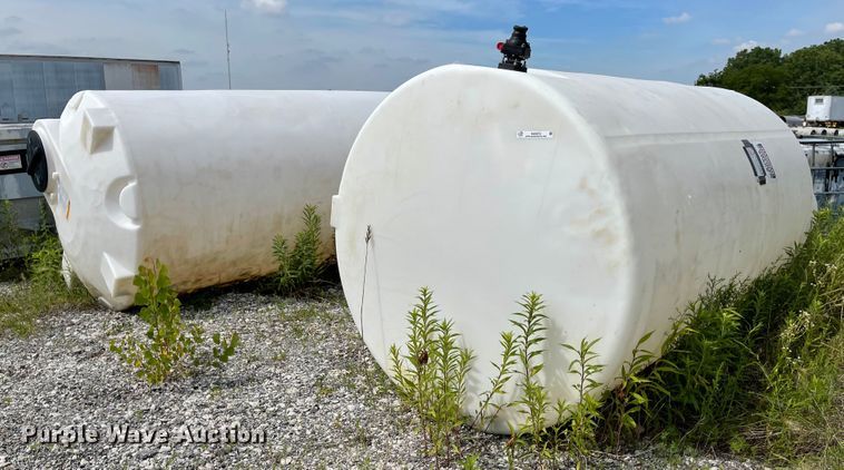 image for item KU9573 (2) poly tanks