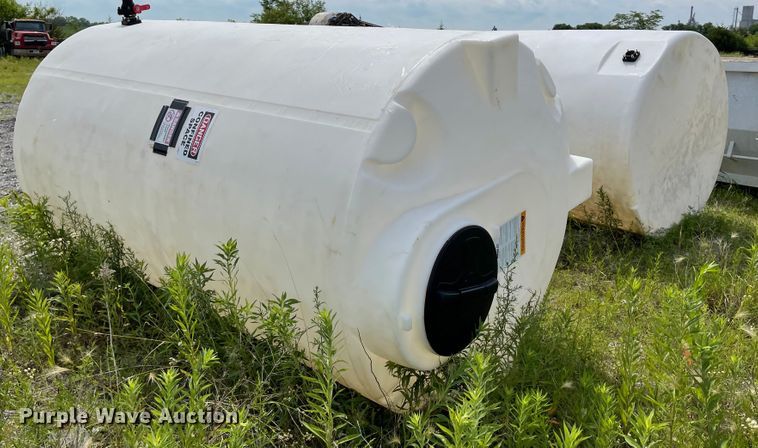 image for item KU9573 (2) poly tanks