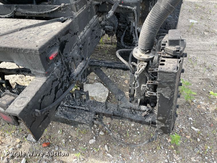 image for item KU9577 1999 Freightliner FL70  oil distributor truck