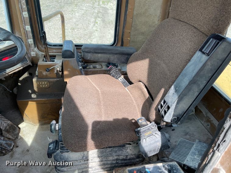 image for item KU9578 1992 Caterpillar 950F  wheel loader