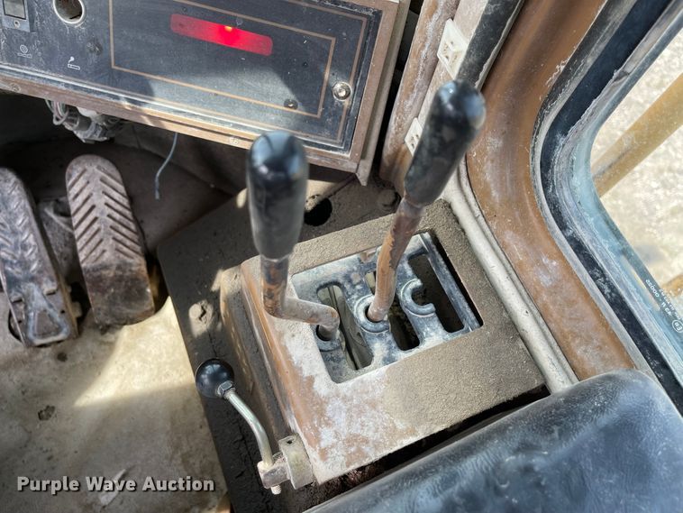 image for item KU9578 1992 Caterpillar 950F  wheel loader