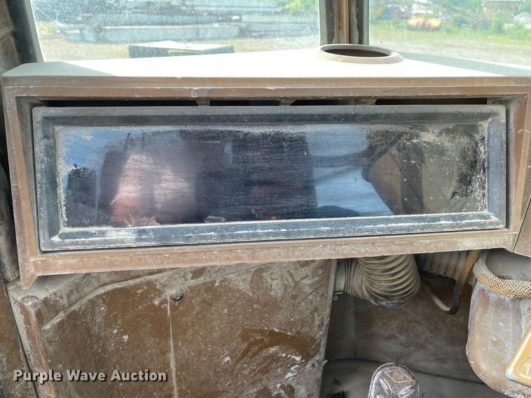 image for item KU9578 1992 Caterpillar 950F  wheel loader