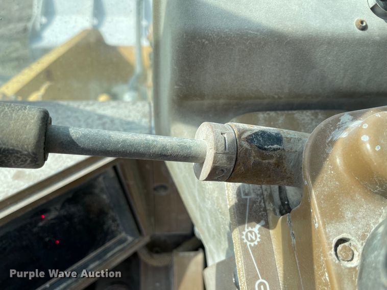 image for item KU9578 1992 Caterpillar 950F  wheel loader