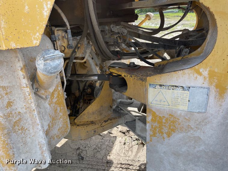image for item KU9578 1992 Caterpillar 950F  wheel loader