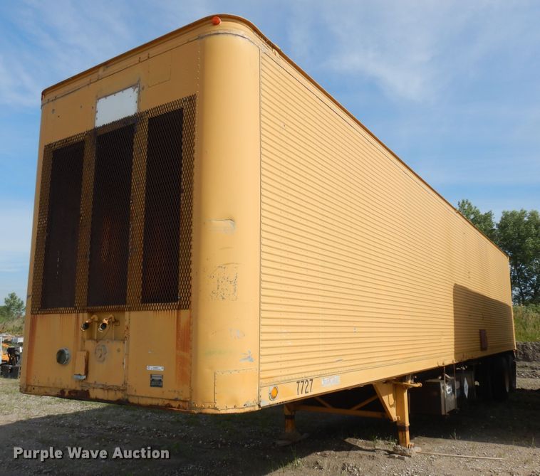 image for item KU9583 1975 Trail Mobile D11P-1CAW  dry van trailer with generator