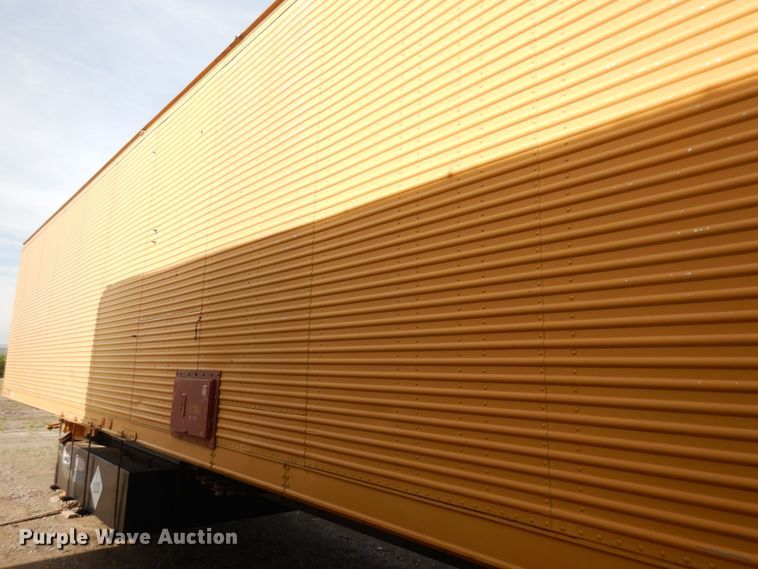 image for item KU9583 1975 Trail Mobile D11P-1CAW  dry van trailer with generator