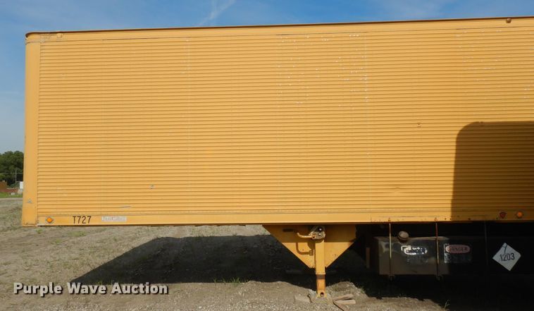 image for item KU9583 1975 Trail Mobile D11P-1CAW  dry van trailer with generator
