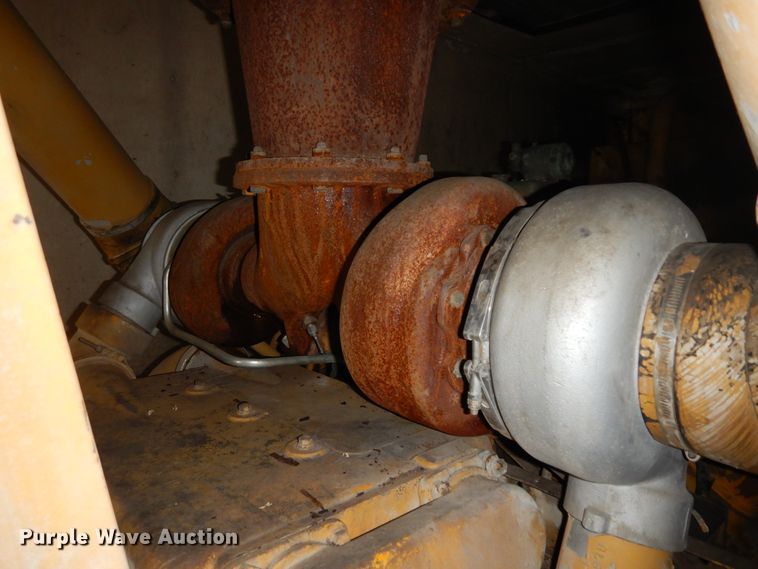 image for item KU9583 1975 Trail Mobile D11P-1CAW  dry van trailer with generator