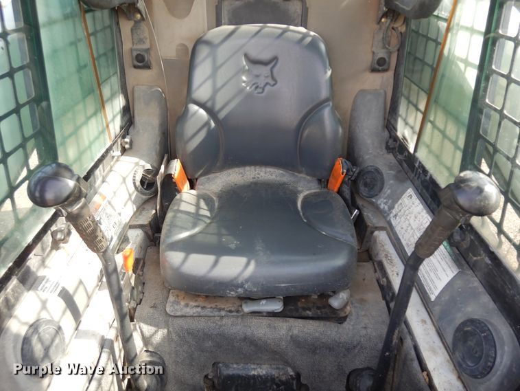 image for item KU9584 2011 Bobcat T190  tracked skid steer loader