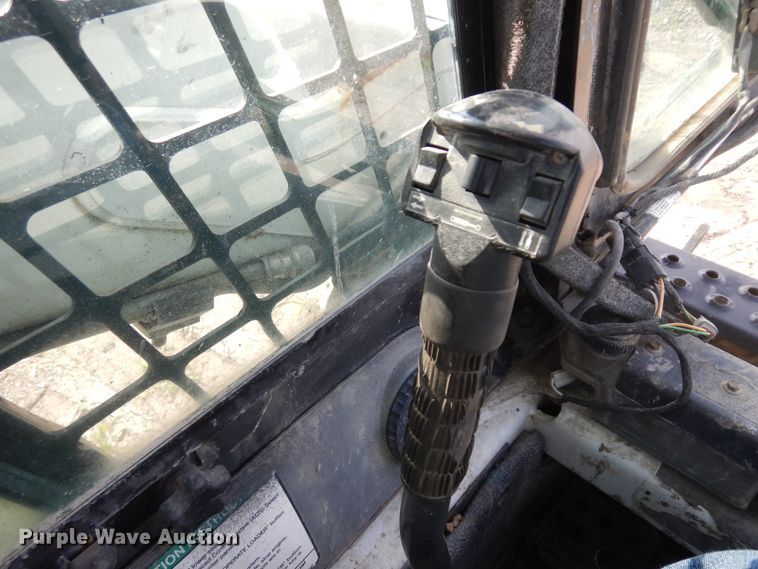 image for item KU9584 2011 Bobcat T190  tracked skid steer loader