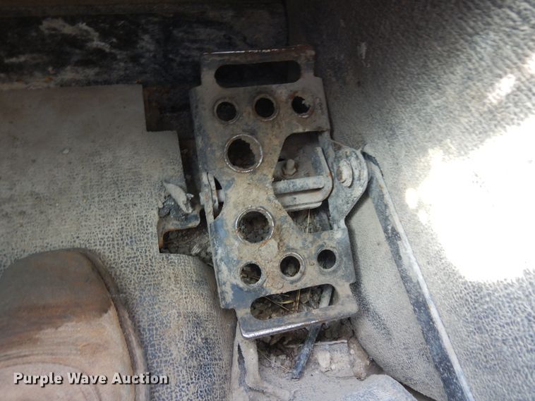 image for item KU9584 2011 Bobcat T190  tracked skid steer loader