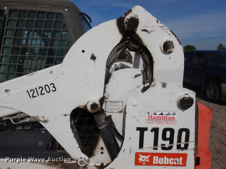 image for item KU9584 2011 Bobcat T190  tracked skid steer loader