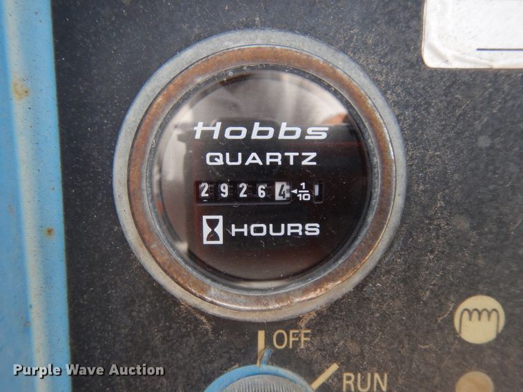 image for item KU9586 2004 Genie TML-4000N  light plant