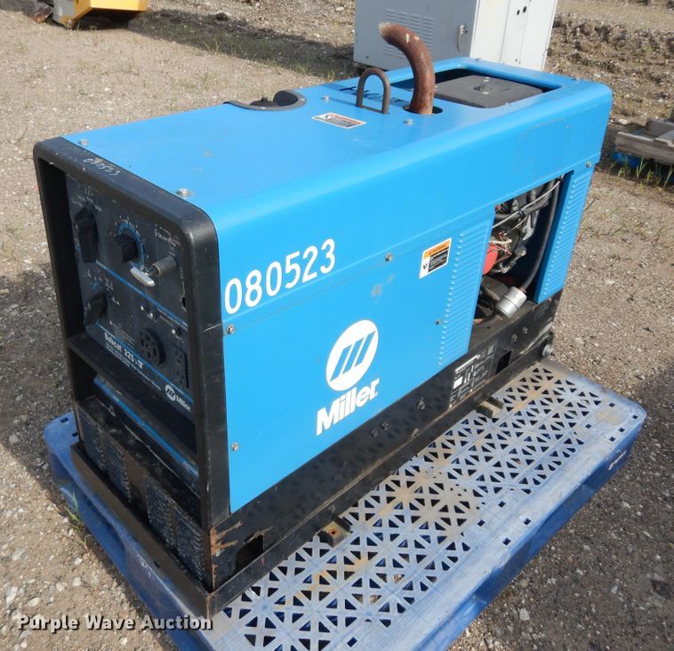 image for item KU9588 Miller Bobcat 225NT  welder/generator