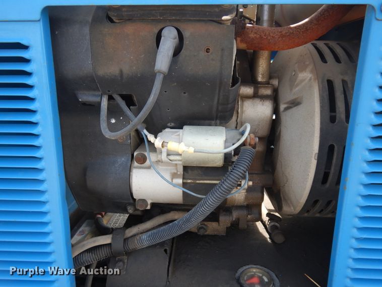 image for item KU9588 Miller Bobcat 225NT  welder/generator