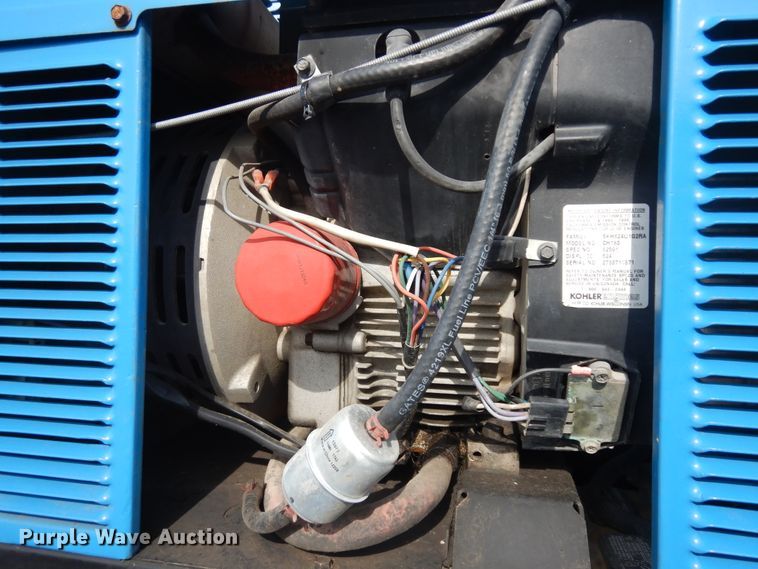 image for item KU9588 Miller Bobcat 225NT  welder/generator