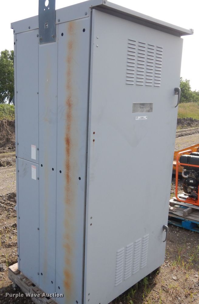 image for item KU9589 Cutler Hammer Pow-R-Line C  switchboard