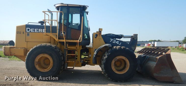 image for item KU9599 John Deere 724J  wheel loader