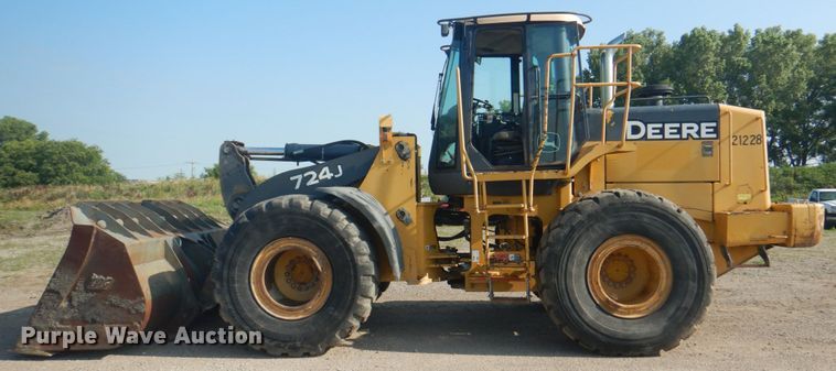 image for item KU9599 John Deere 724J  wheel loader