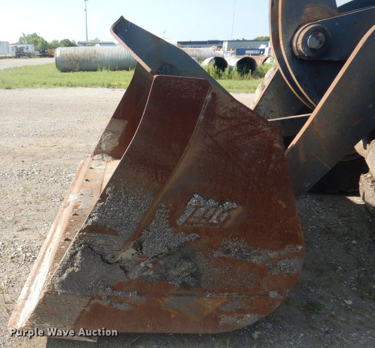 image for item KU9599 John Deere 724J  wheel loader