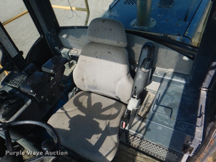 image for item KU9599 John Deere 724J  wheel loader