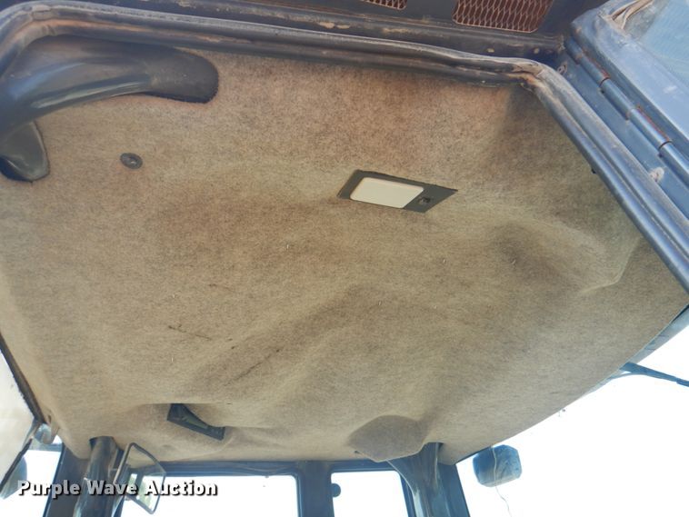 image for item KU9599 John Deere 724J  wheel loader