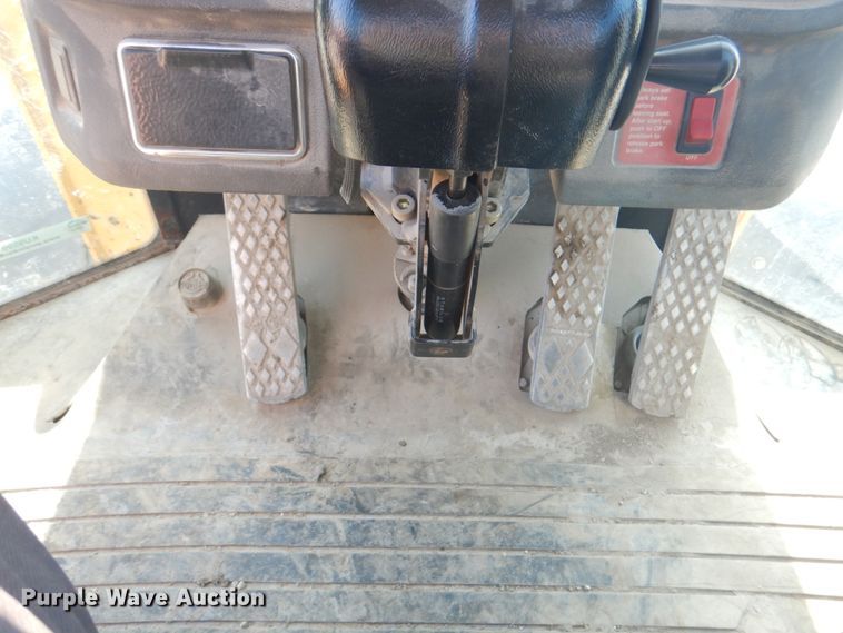 image for item KU9599 John Deere 724J  wheel loader